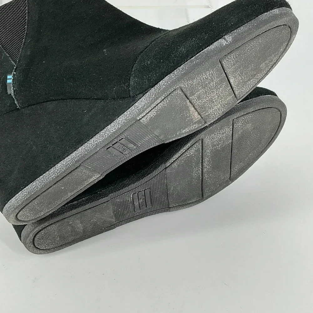 TOMS Size 9 Black Suede Wedge Ankle‎ Booties Round Toe Pull On Boots Leila